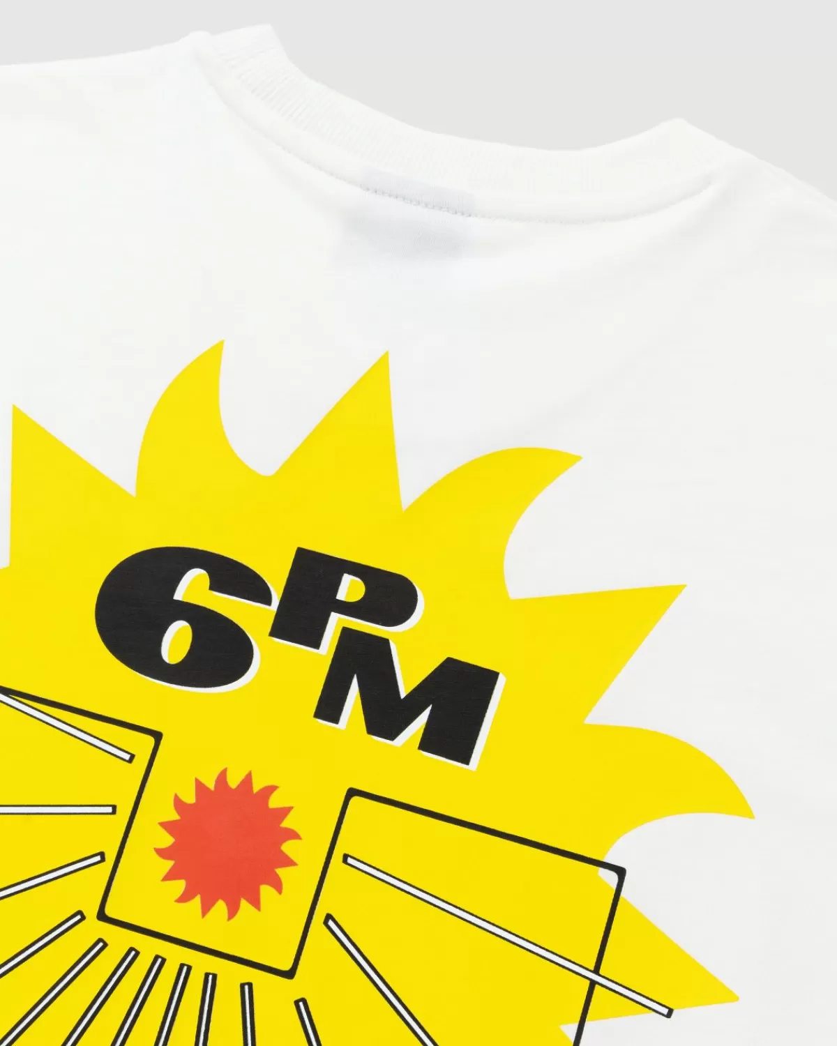 1800_x_highsnobiety_berlin_berlin_3_tshirt_met_logo_wit_5.webp 6PM 18.00 X Highsnobiety Berlin, Berlin 3 T-Shirt Met Logo Wit Fashion