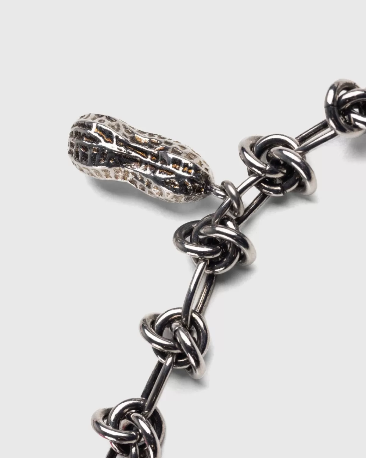 acne_studios_bedelketting_antiek_zilver_6.webp Acne Studios Bedelketting Antiek Zilver Clearance