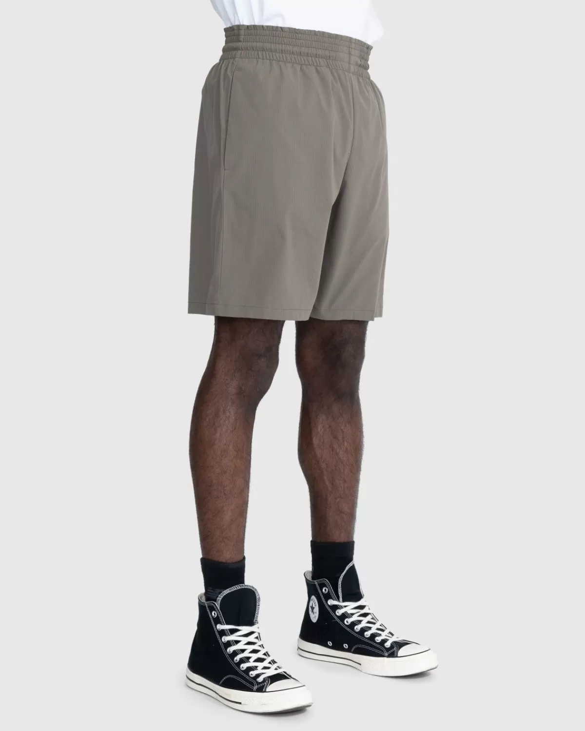 acne_studios_geborduurde_zwemshort_moddergrijs_1.webp Acne Studios Geborduurde Zwemshort Moddergrijs Best Sale