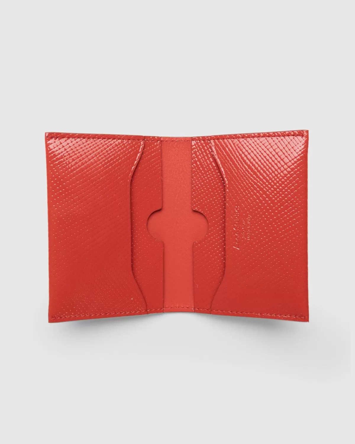 acne_studios_gevouwen_kaarthouder_rood_2.webp Acne Studios Gevouwen Kaarthouder Rood Discount