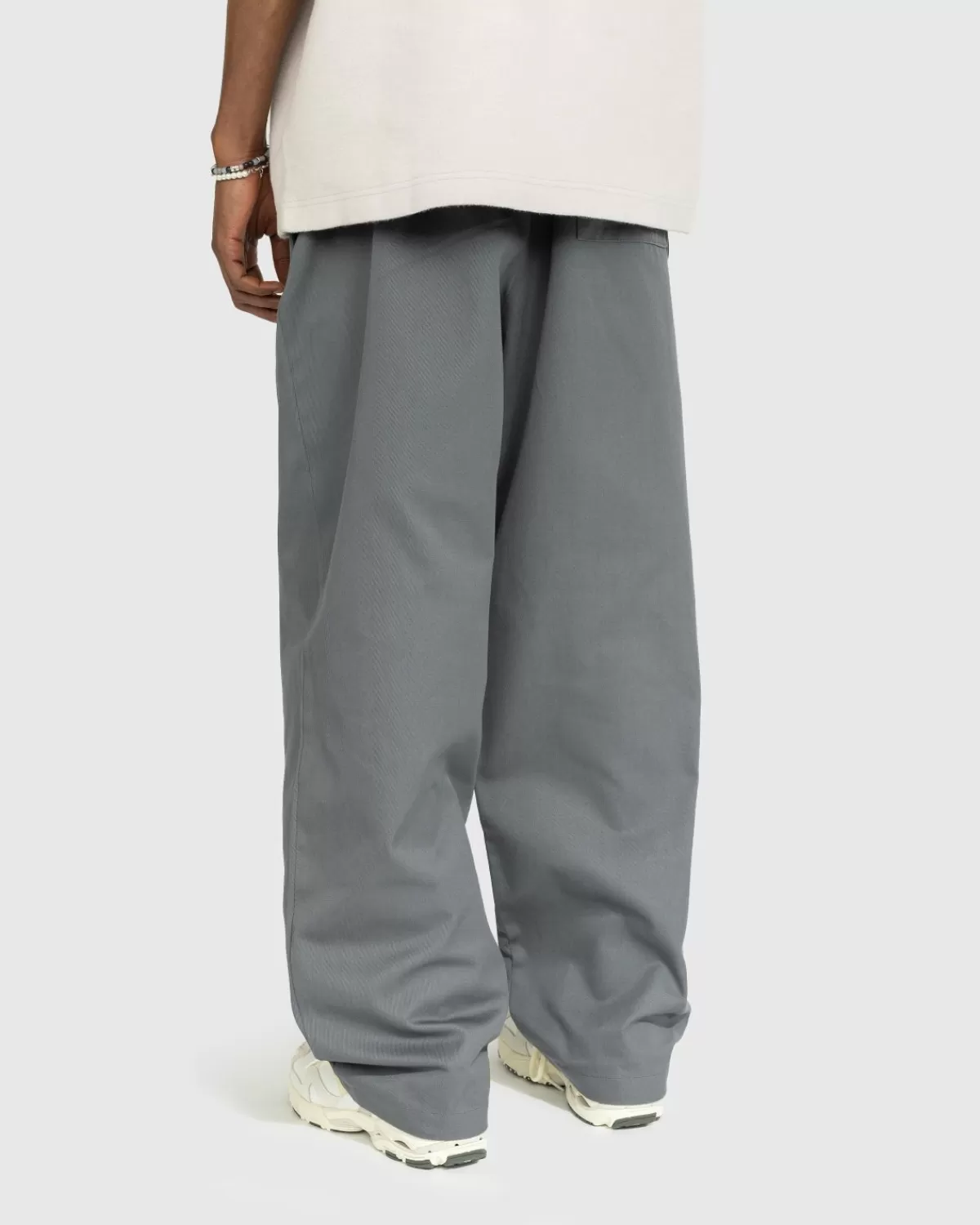 acne_studios_katoenen_broek_grijs_4.webp Broek^Acne Studios Katoenen Broek Grijs