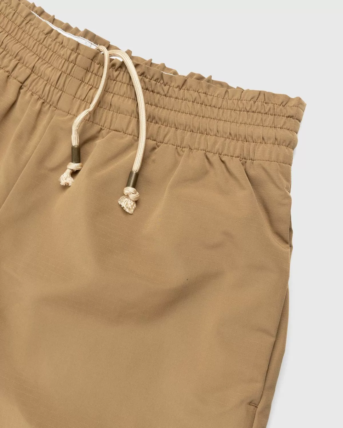 acne_studios_ripstop_short_met_elastische_taille_bruin_5.webp Acne Studios Ripstop Short Met Elastische Taille Bruin Cheap