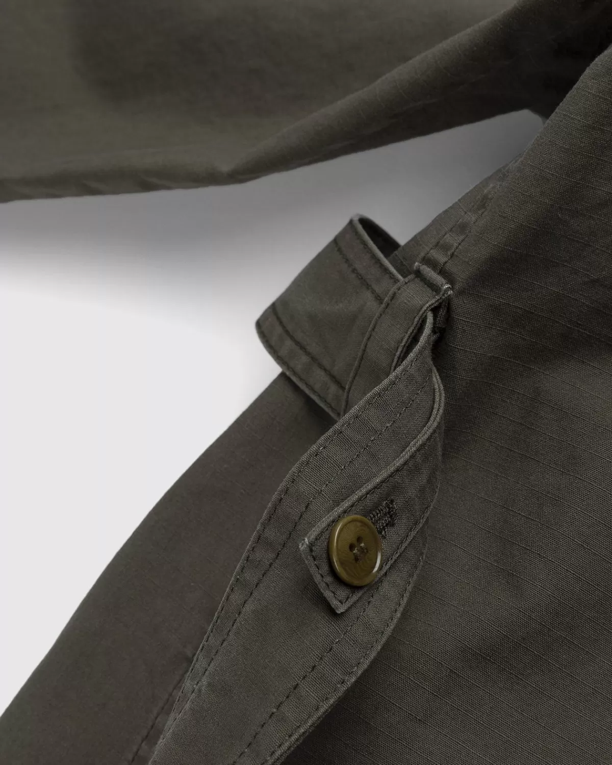 acne_studios_trenchcoat_donker_olijf_6.webp Bovenkleding^Acne Studios Trenchcoat Donker Olijf