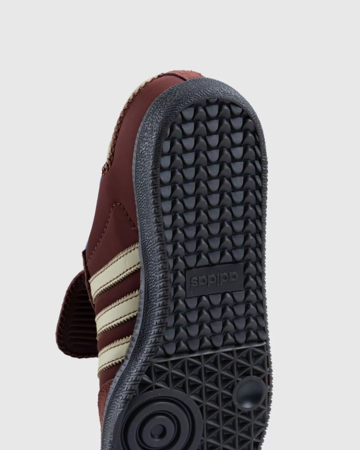 adidas_x_wales_bonner_nylon_samba_fox_bruinzandbeigelucky_blauw_3.webp Adidas X Wales Bonner Nylon Samba Fox Bruin/Zandbeige/Lucky Blauw Store