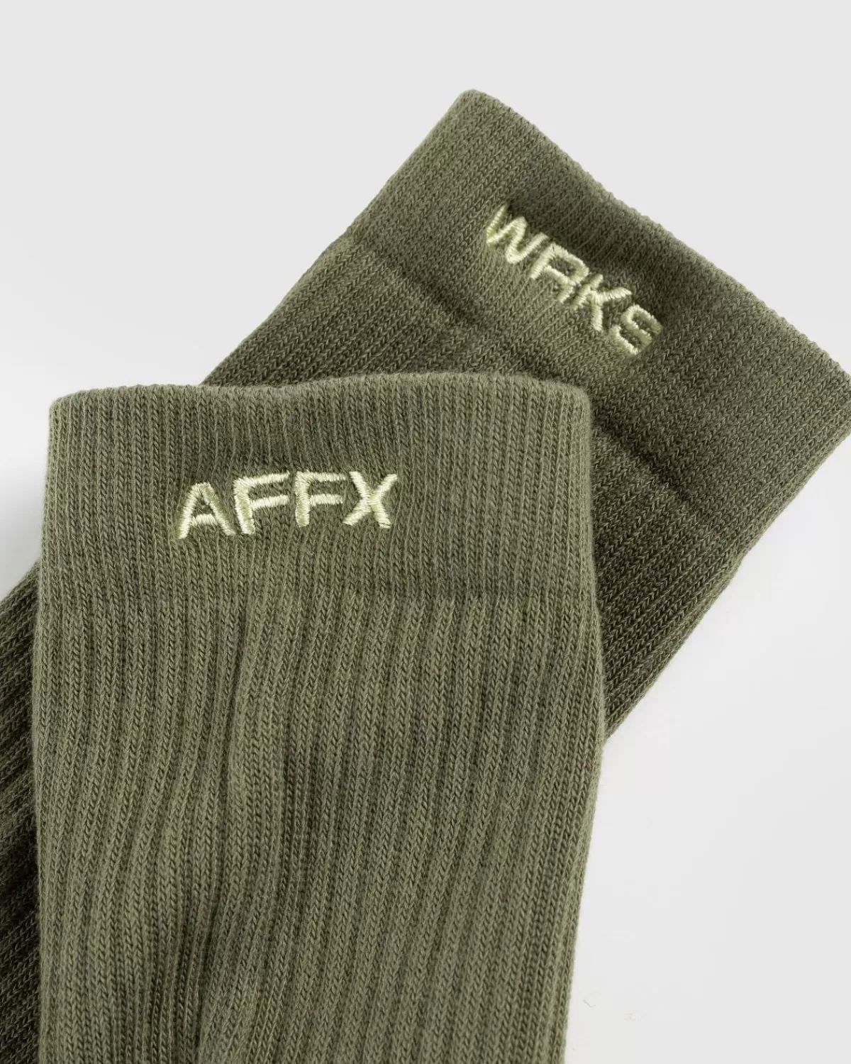 affxwrks_duokleurige_sokken_3_paar_karmozijnroodgroengrijs_9.webp AFFXWRKS Duokleurige Sokken, 3 Paar Karmozijnrood/Groen/Grijs Flash Sale