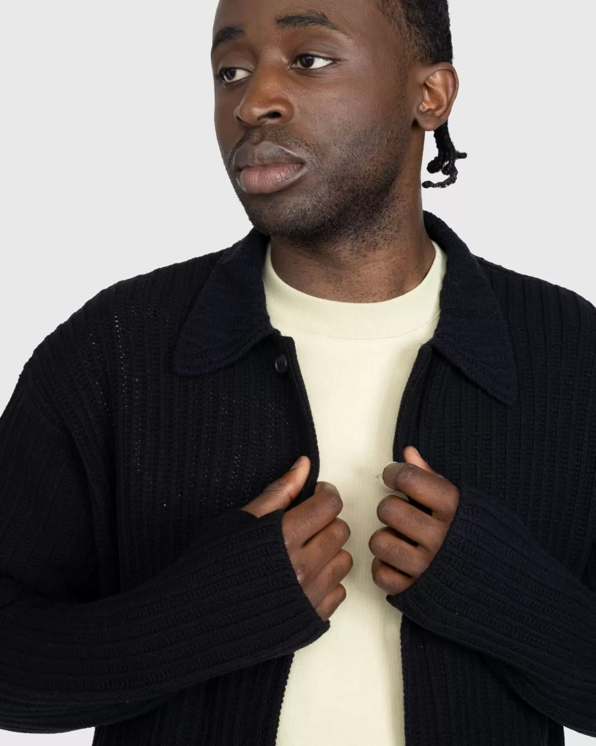 auralee_ribgebreid_overhemd_van_geborstelde_katoenwol_zwart_1.webp Gebreide Kleding^Auralee Ribgebreid Overhemd Van Geborstelde Katoenwol Zwart