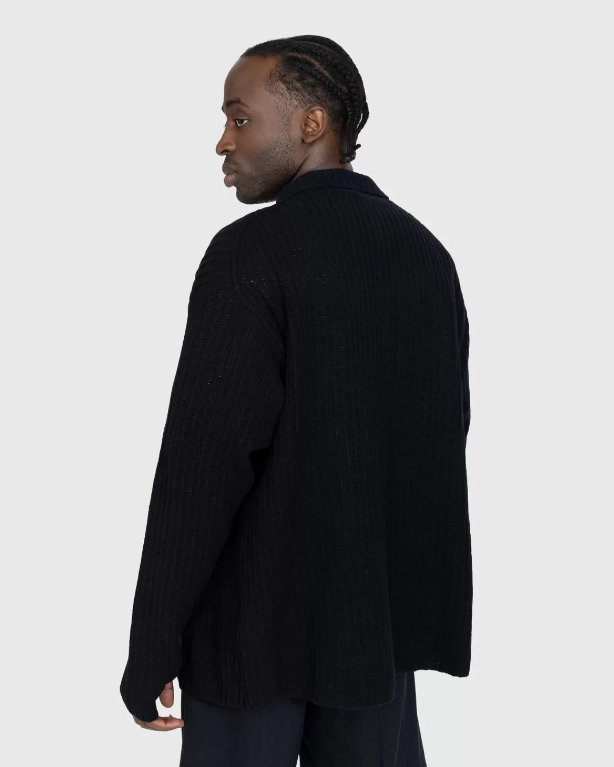 auralee_ribgebreid_overhemd_van_geborstelde_katoenwol_zwart_6.webp Gebreide Kleding^Auralee Ribgebreid Overhemd Van Geborstelde Katoenwol Zwart