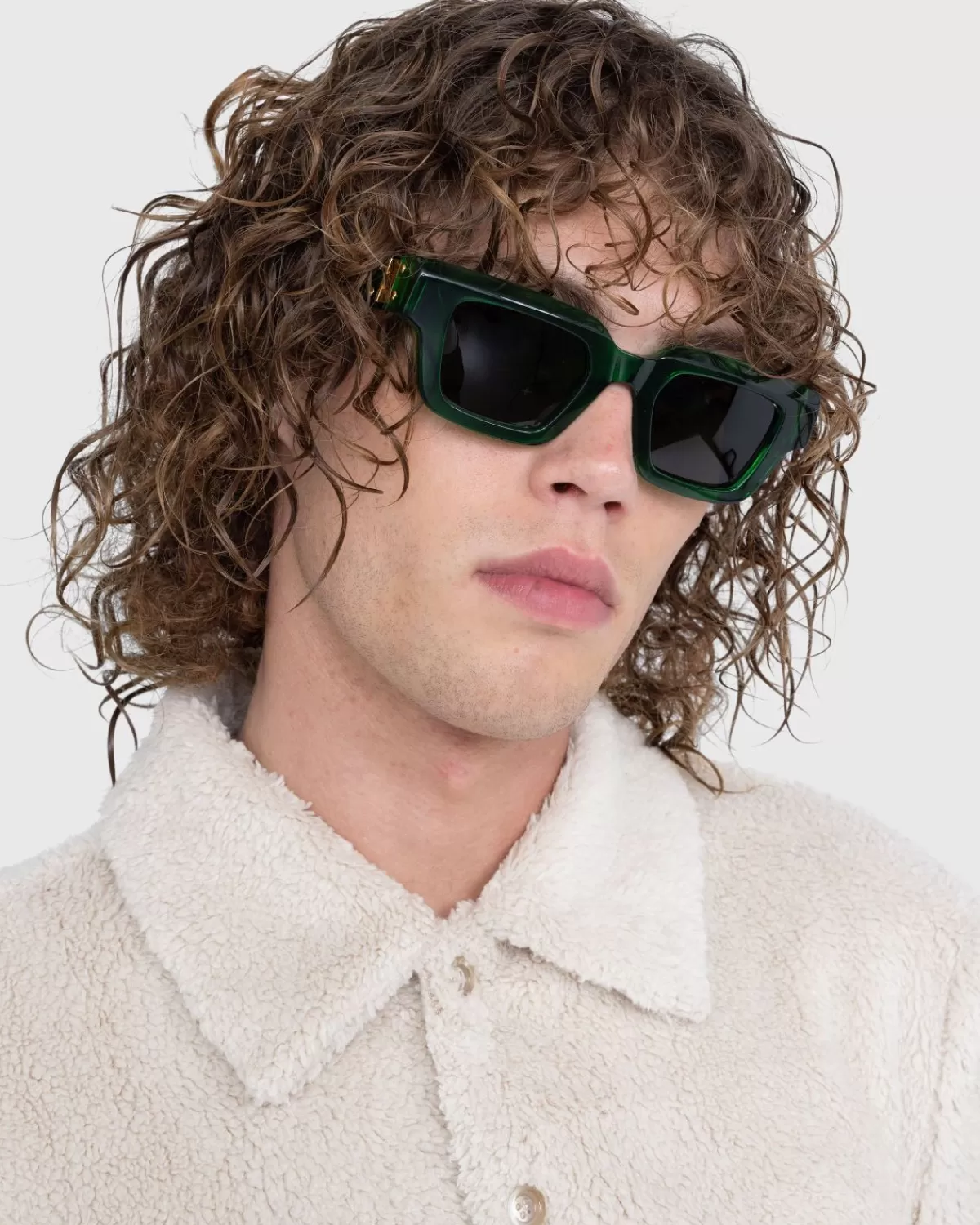 bottega_veneta_scharnier_acetaat_vierkante_zonnebril_groen_4.webp Bottega Veneta Scharnier Acetaat Vierkante Zonnebril Groen Store