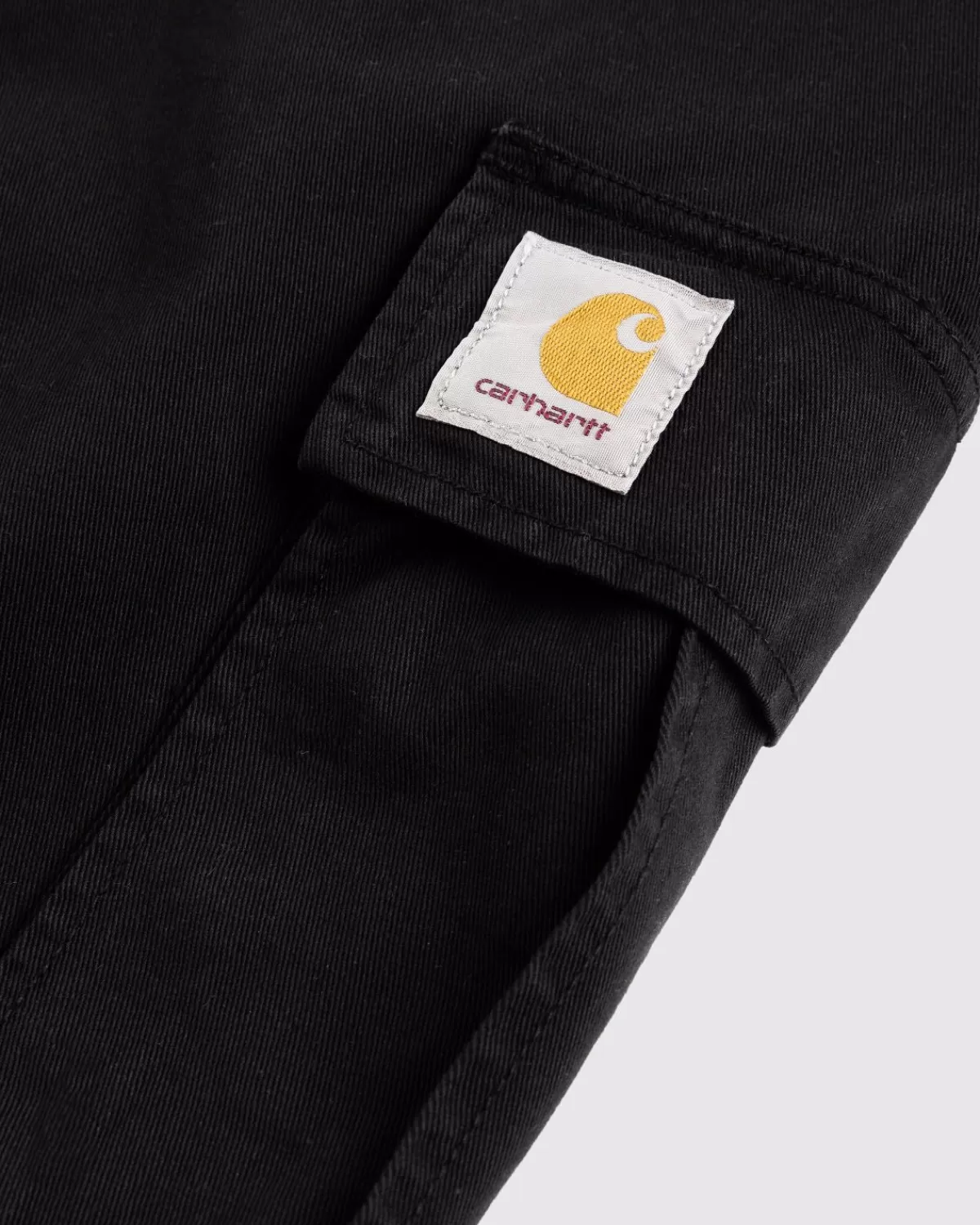 carhartt_wip_cole_cargoshort_zwart_5.webp Korte Broek^Carhartt WIP Cole Cargoshort Zwart