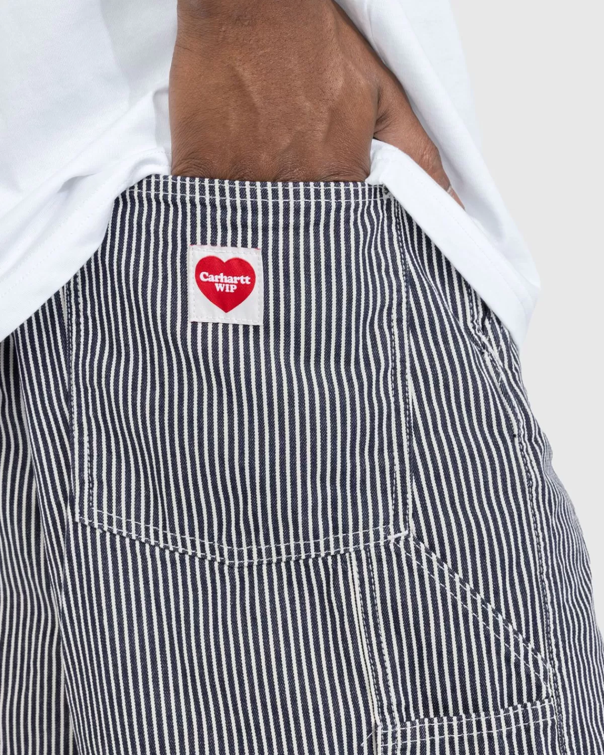 carhartt_wip_terrell_single_knee_short_donker_marineblauw_1.webp Korte Broek^Carhartt WIP Terrell Single Knee Short Donker Marineblauw