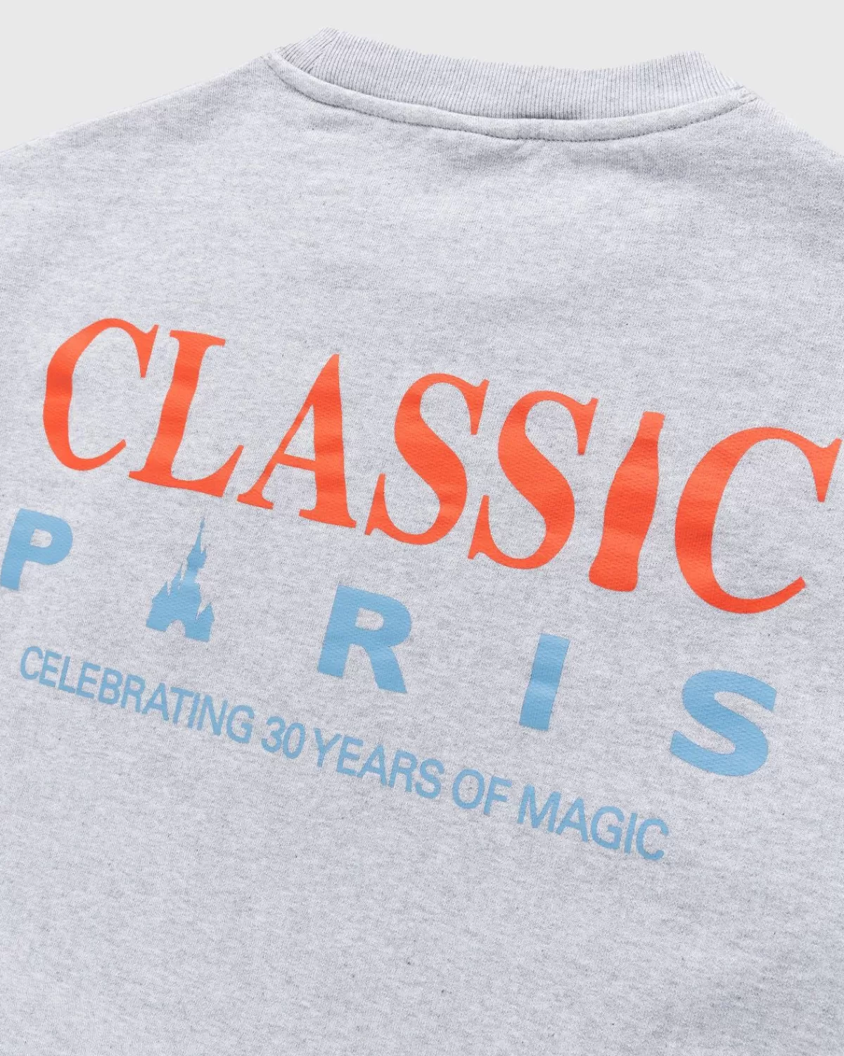 Coca-Cola X Disneyland Parijs Not In Paris 4 Klassiek Parijs Crewneck Grijs Sale