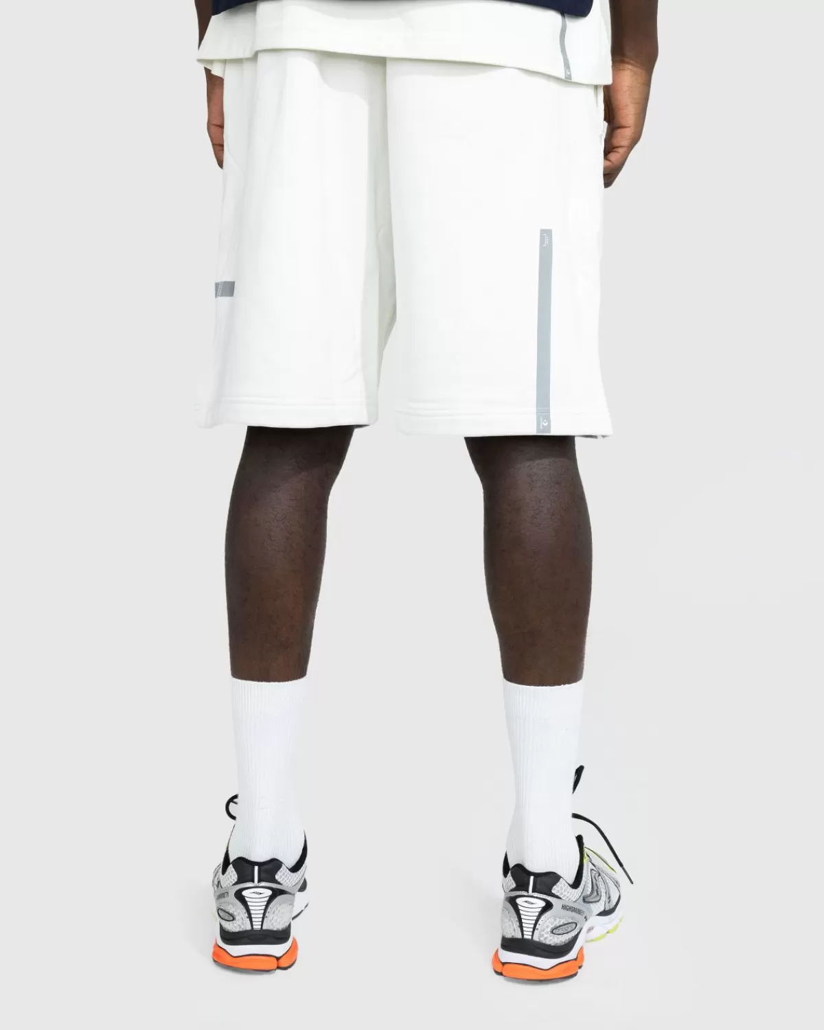 converse_x_acoldwall_reflecterende_short_stone_4.webp Korte Broek^Converse X A-Cold-Wall* Reflecterende Short Stone