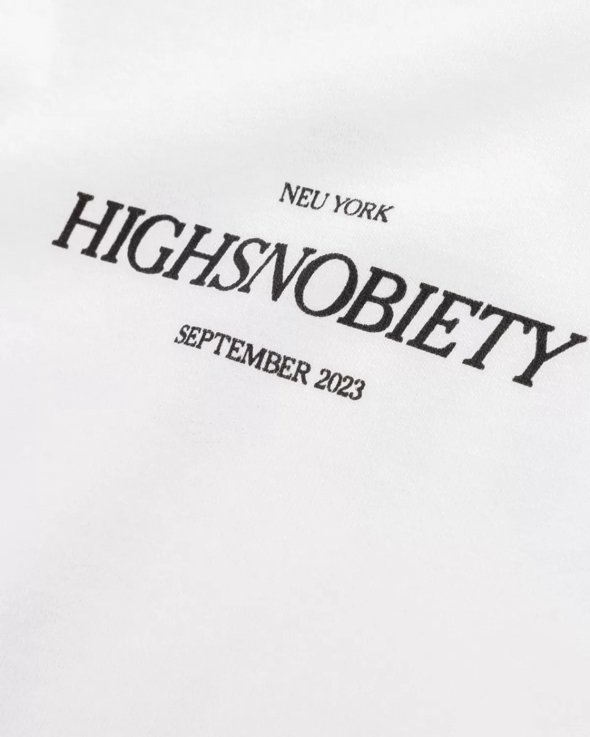 de_new_york_times_x_highsnobiety_tshirt_7.webp The New York Times De New York Times X Highsnobiety T-Shirt Shop
