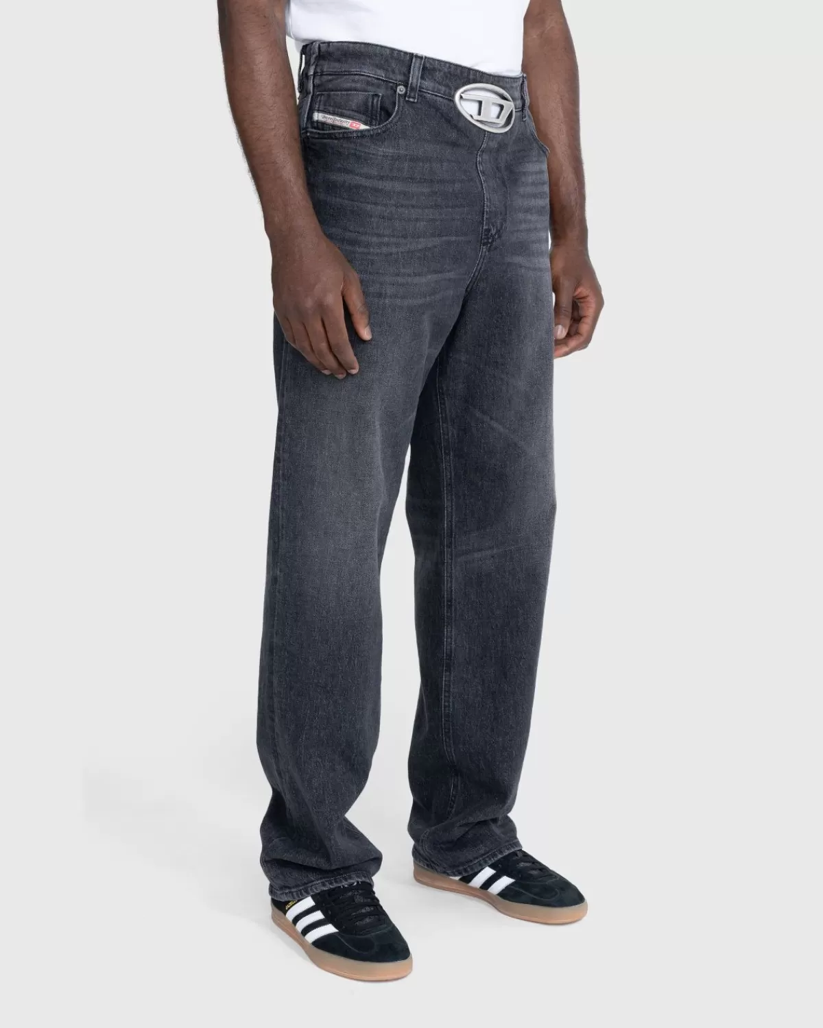 diesel_1955fsc2_jeansgrijs_5.webp Broek^Diesel 1955-Fsc2 Jeansgrijs