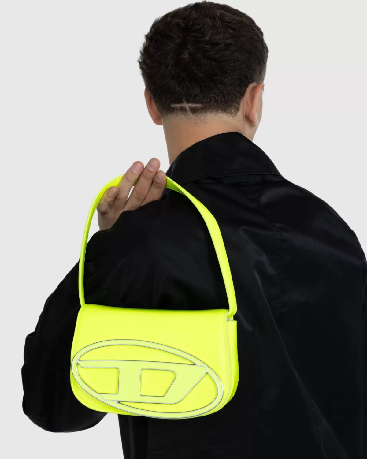 diesel_1dr_schoudertas_geel_4.webp Diesel 1Dr Schoudertas Geel Shop
