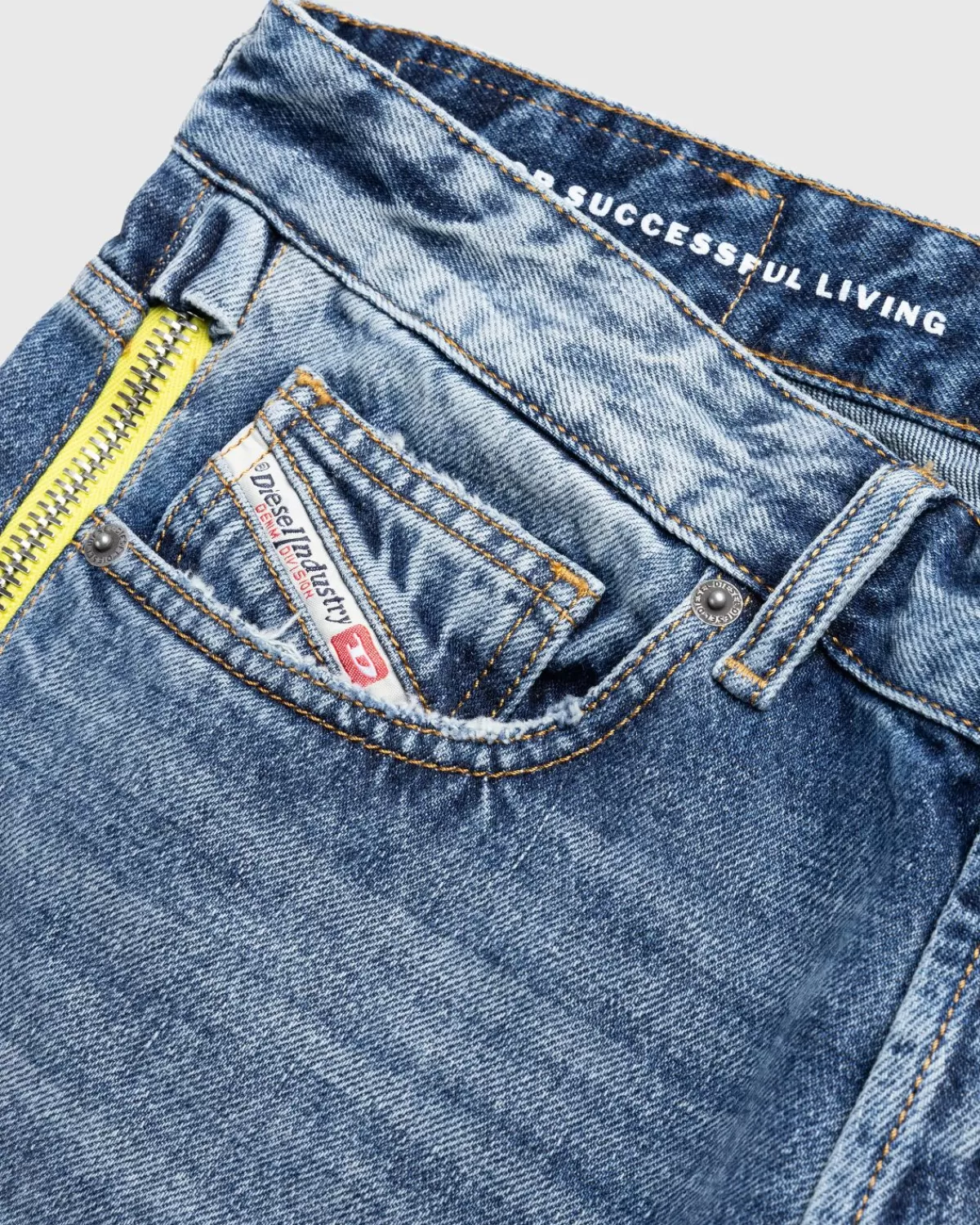 diesel_drise_zip_jeans_blauw_2.webp Broek^Diesel D-Rise Zip Jeans Blauw