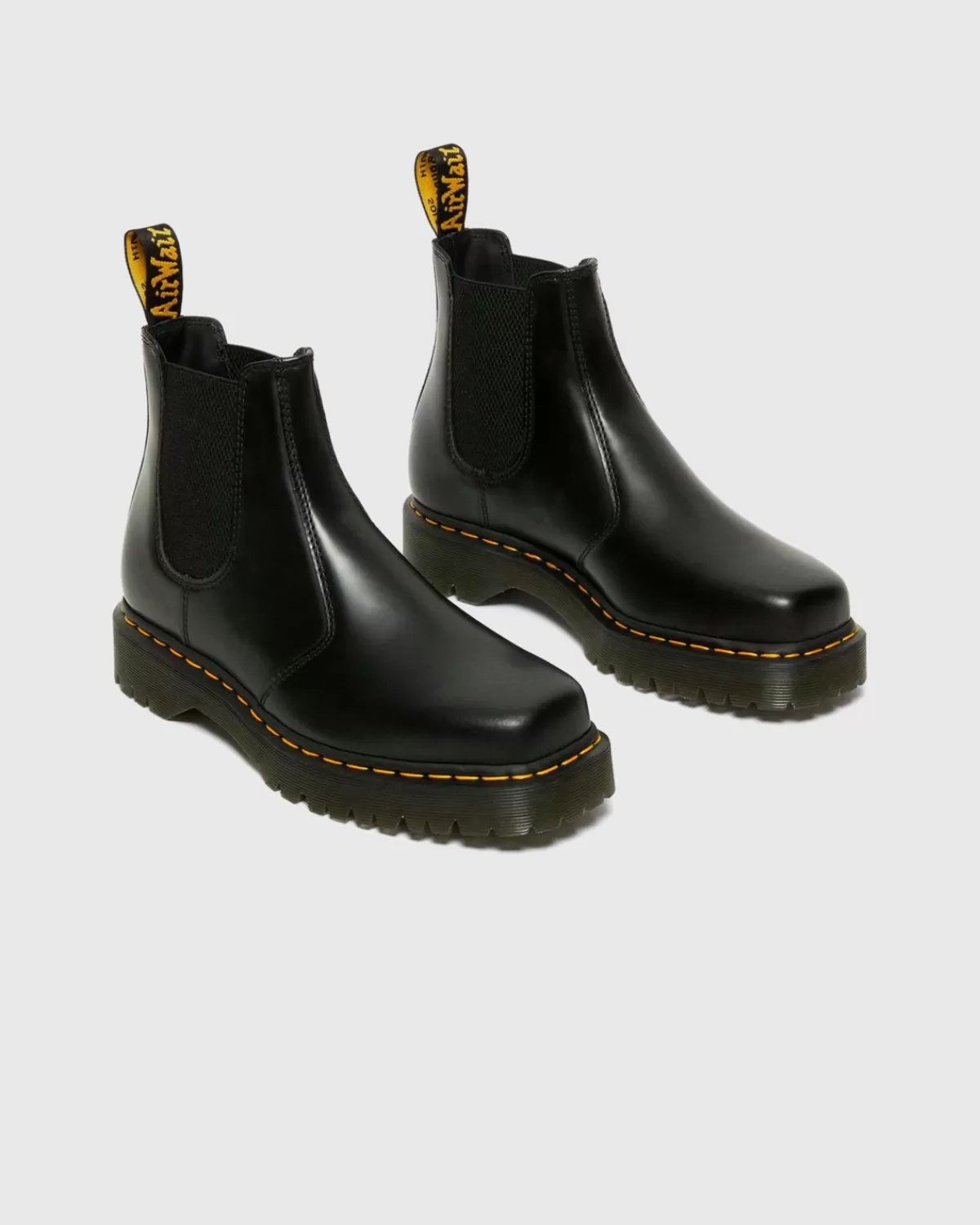 dr_martens_2976_bex_vierkant_zwart_gepolijst_glad_5.webp Dr. Martens 2976 Bex Vierkant Zwart Gepolijst Glad Fashion