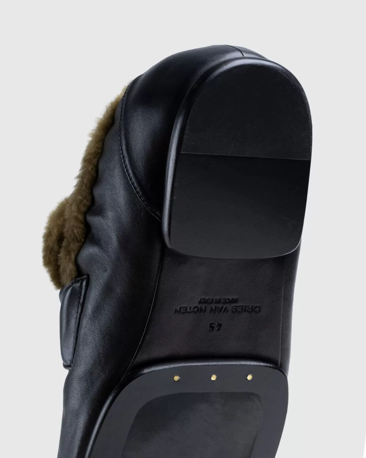 dries_van_noten_gevoerde_imitatiebont_loafers_zwart_5.webp Dries van Noten Gevoerde Imitatiebont Loafers Zwart Fashion