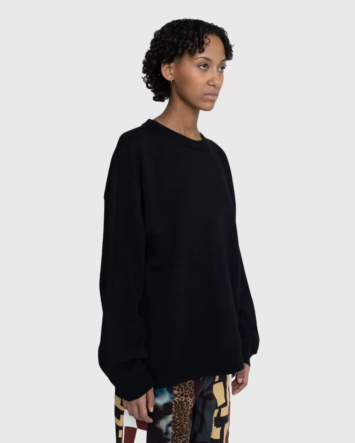 dries_van_noten_hax_crewneck_zwart_1.webp Dries van Noten Hax Crewneck Zwart Flash Sale