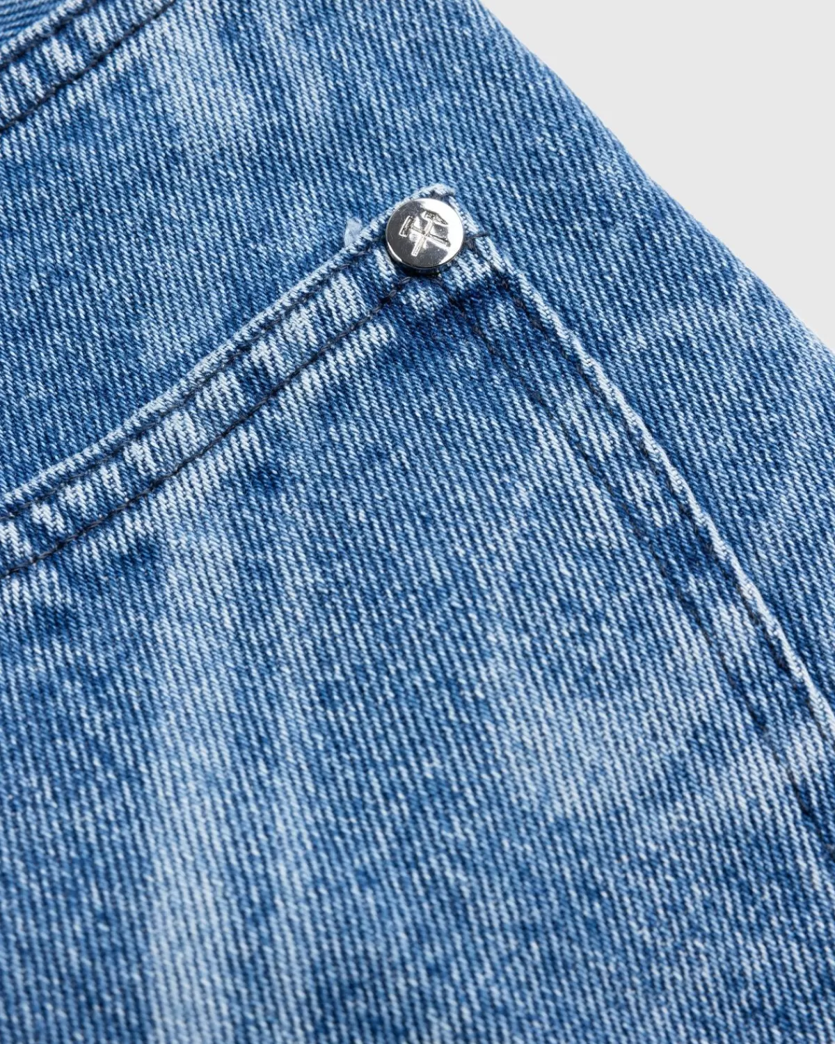 gmbh_fatin_denim_broek_indigo_met_print_1.webp Broek^GmbH Fatin Denim Broek Indigo Met Print