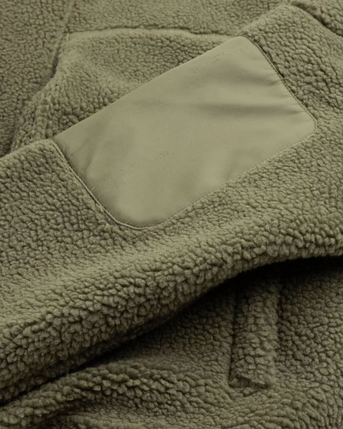 hele_studios__pluizige_overjas_laurel_2.webp Gebreide Kleding^Entire Studios Hele Studio'S - Pluizige Overjas Laurel