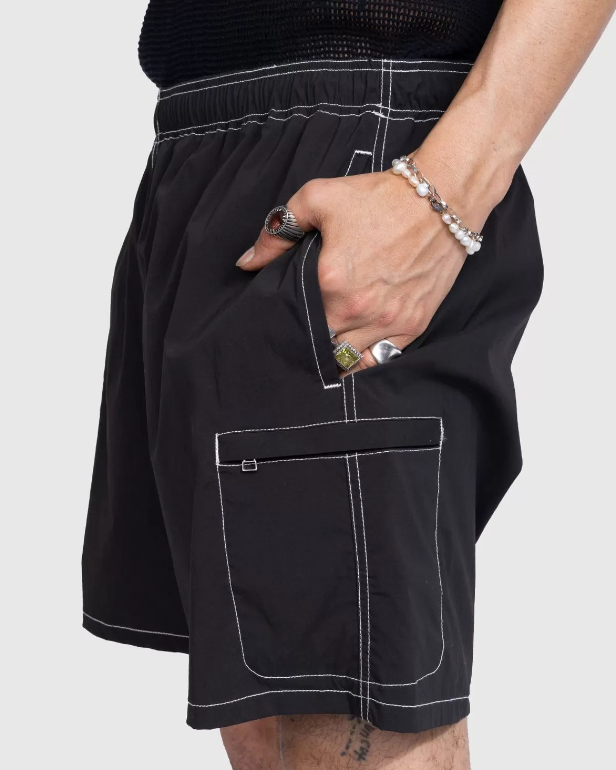 highsnobiety_cargoshorts_aan_de_zijkant_houtskoolzwart_5.webp Korte Broek^Highsnobiety Cargoshorts Aan De Zijkant, Houtskoolzwart