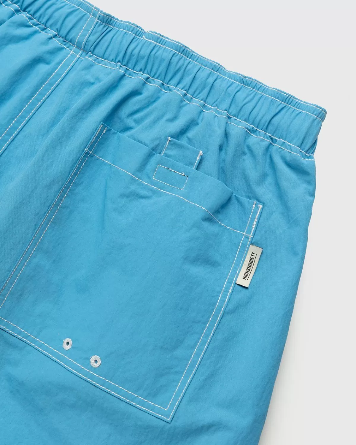 highsnobiety_contrasterende_geborstelde_nylon_watershort_blauw_6.webp Highsnobiety Contrasterende Geborstelde Nylon Watershort Blauw Best