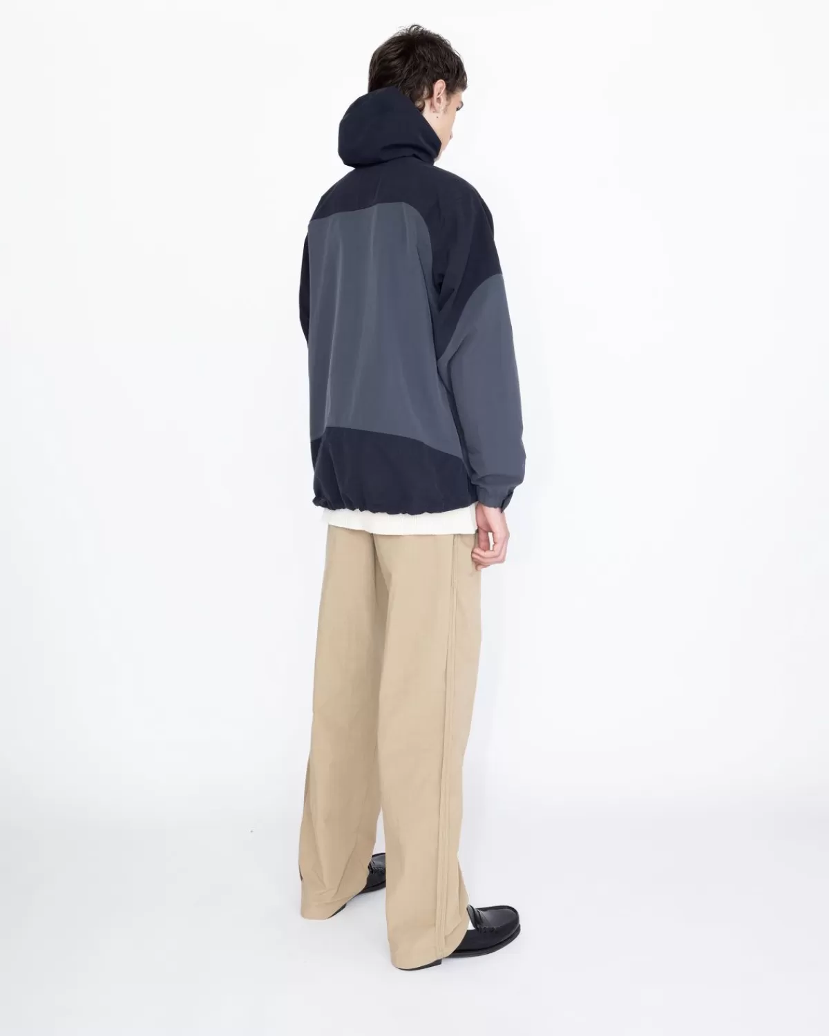 highsnobiety_hs05_3laags_getapet_nylon_jack_zwart_4.webp Bovenkleding^Highsnobiety HS05 3-Laags Getapet Nylon Jack Zwart