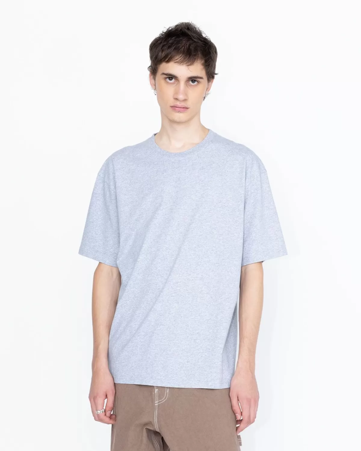 highsnobiety_hs05_3pack_tshirts_grijs_5.webp Highsnobiety HS05 3-Pack T-Shirts Grijs New