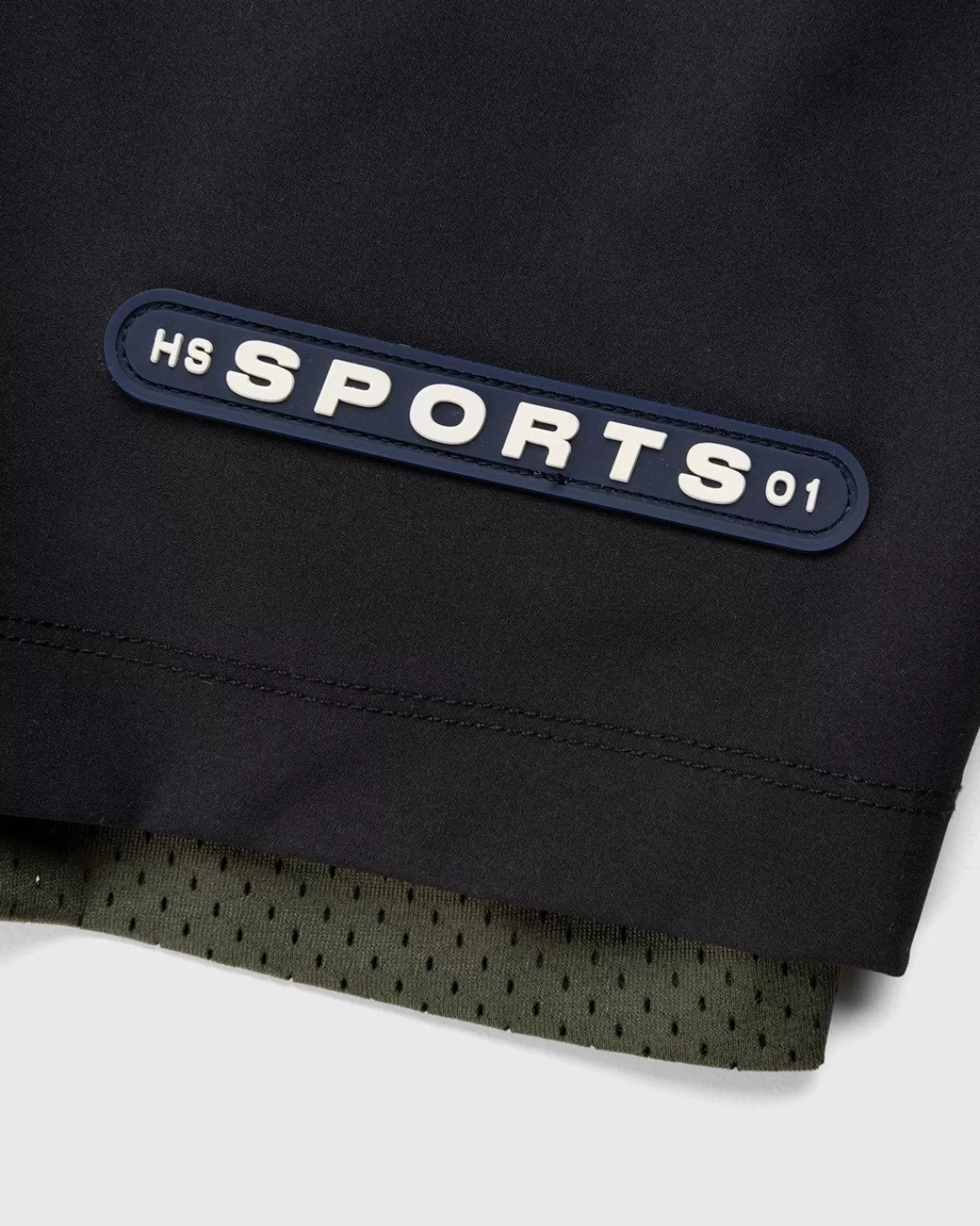 highsnobiety_hs_sports_omkeerbare_mesh_short_zwartkaki_7.webp Highsnobiety Hs Sports Omkeerbare Mesh Short Zwart/Kaki Best