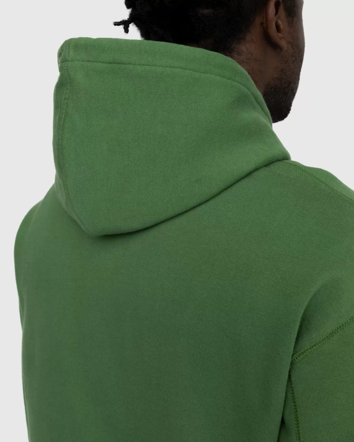 highsnobiety_klassieke_fleecehoodie_olijfgroen_5.webp Highsnobiety Klassieke Fleecehoodie Olijfgroen Cheap