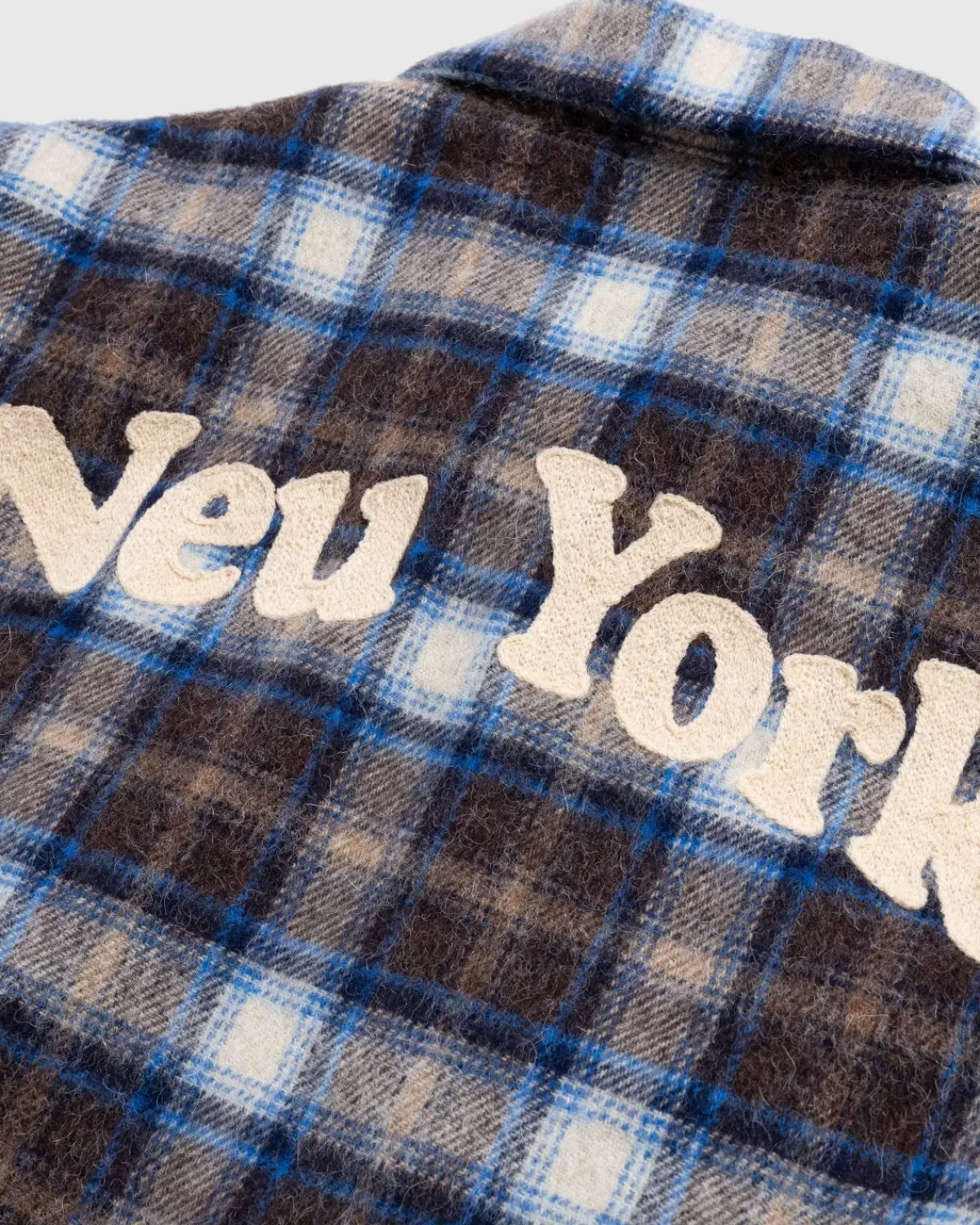 Overhemden^Highsnobiety Neu York Shaggy Wool Plaid Zip Shirt Bruin
