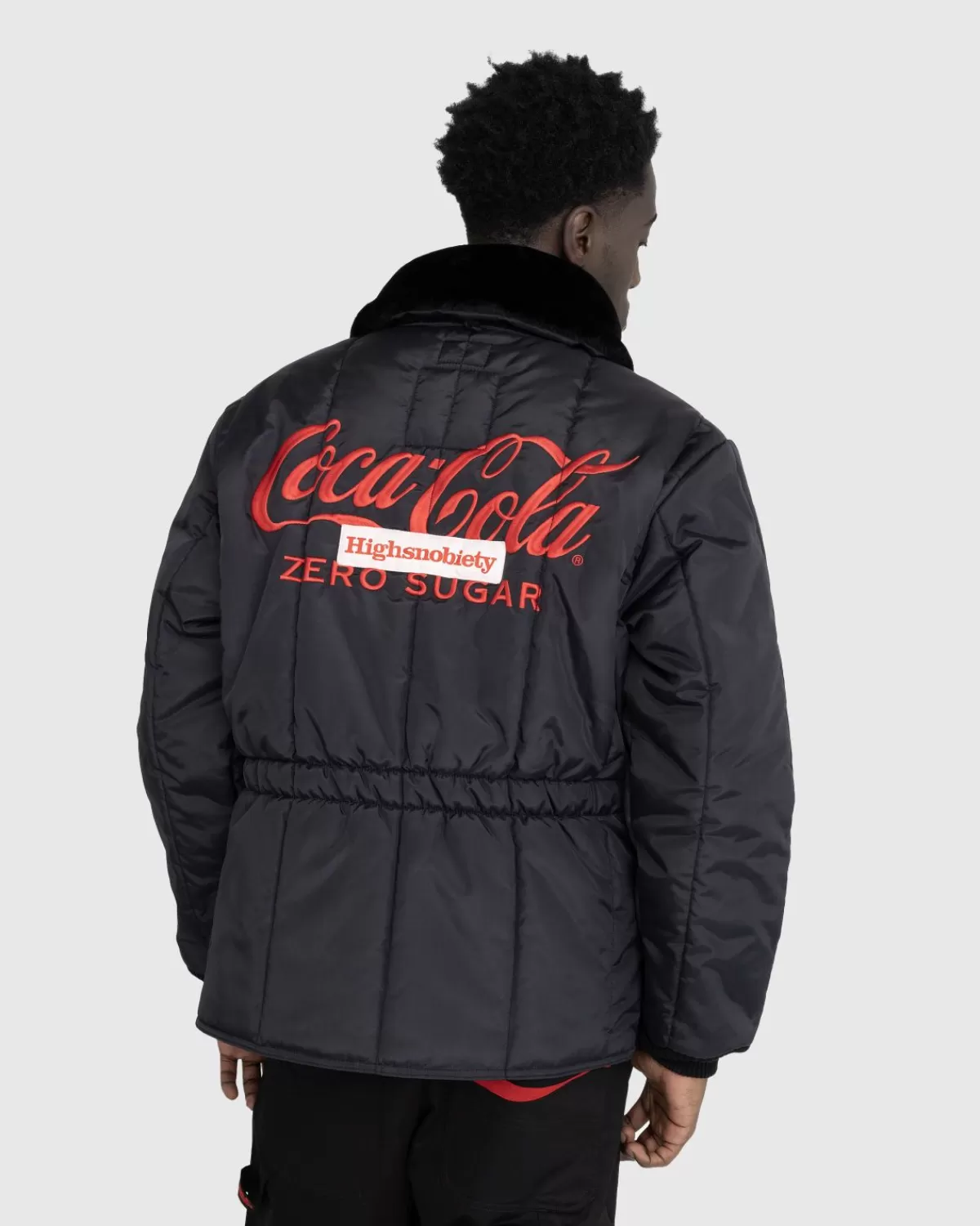 Bovenkleding^Highsnobiety X Coca-Cola Zero Sugar Refrigiwear Iron-Tuff® Polar Jacket Zwart
