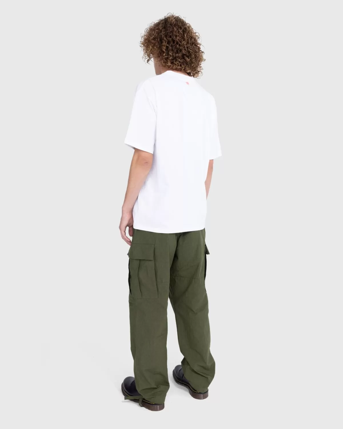 highsnobiety_x_sant_ambroeus_tshirt_wit_3.webp Highsnobiety X Sant Ambroeus T-Shirt Wit Online