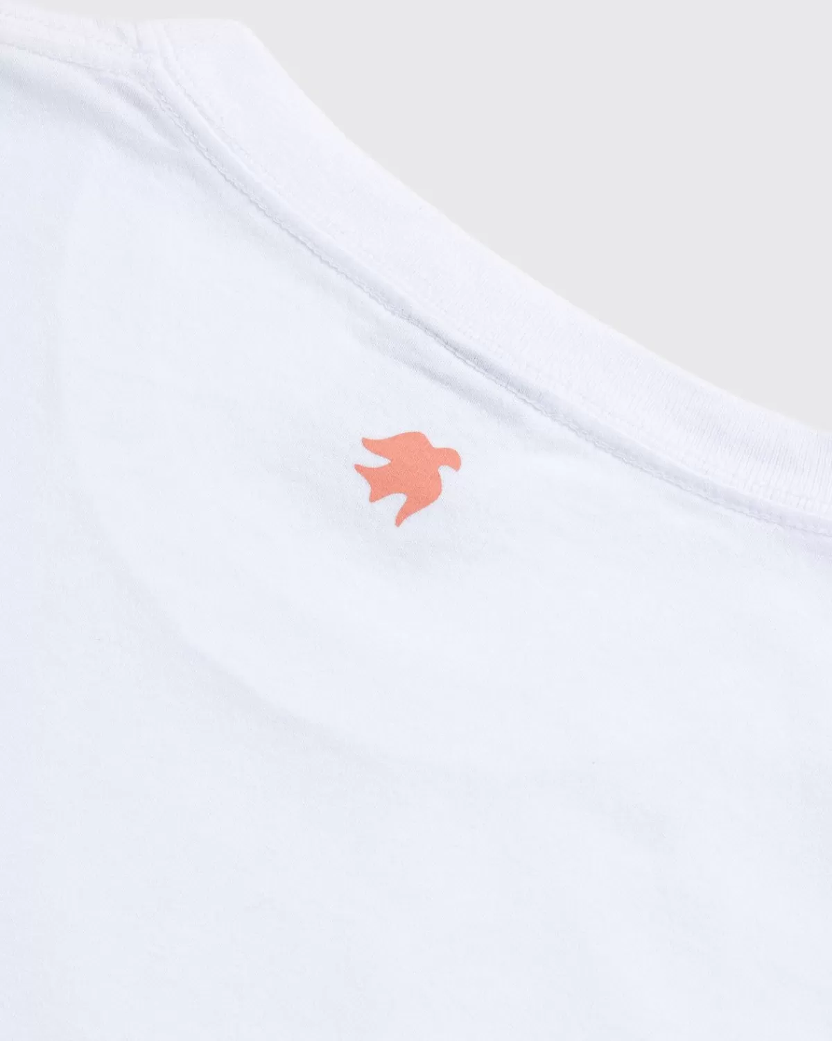 highsnobiety_x_sant_ambroeus_tshirt_wit_7.webp Highsnobiety X Sant Ambroeus T-Shirt Wit Online