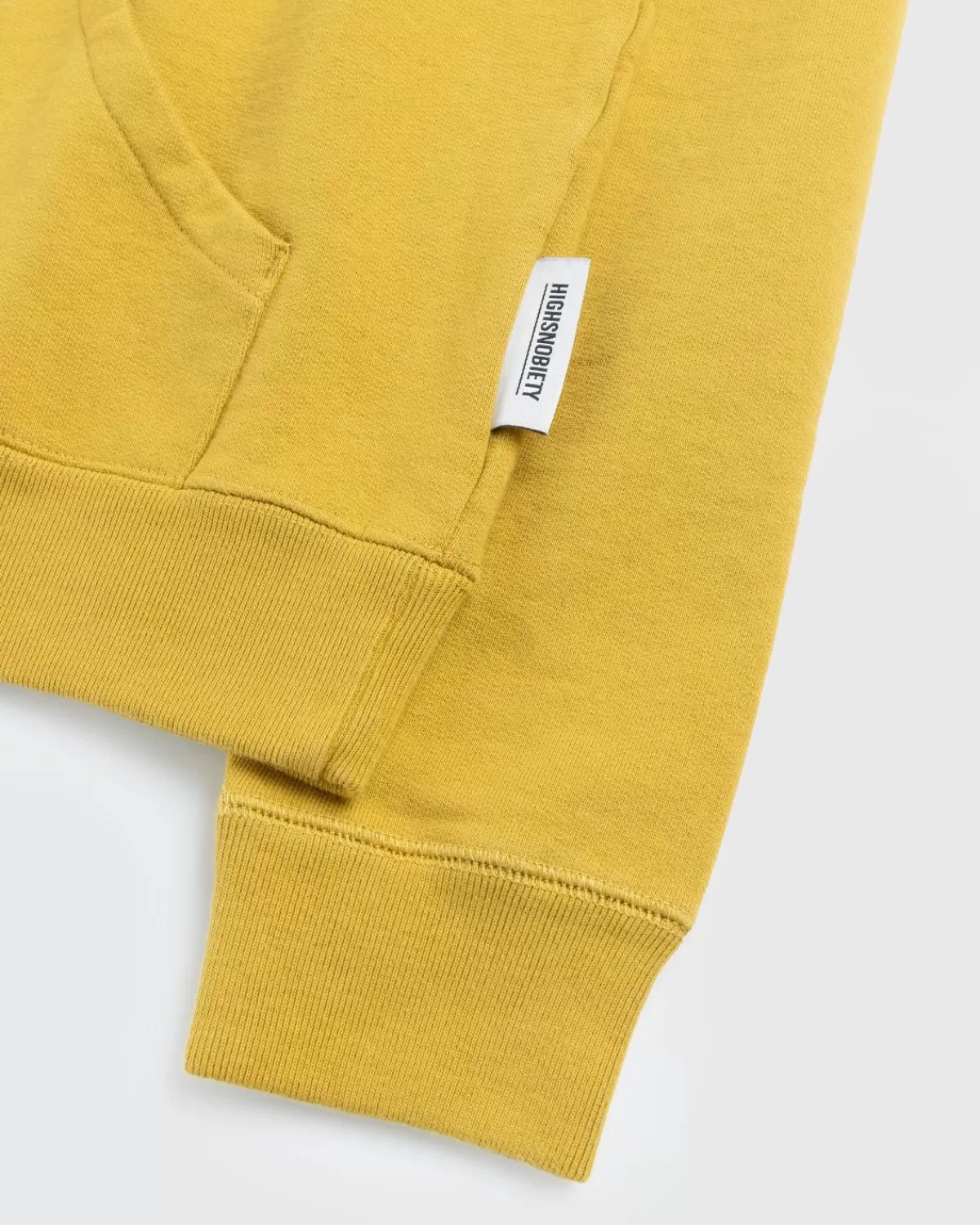 highsnobiety_zware_fleece_hoodie_mosterd_5.webp Highsnobiety Zware Fleece Hoodie Mosterd Sale