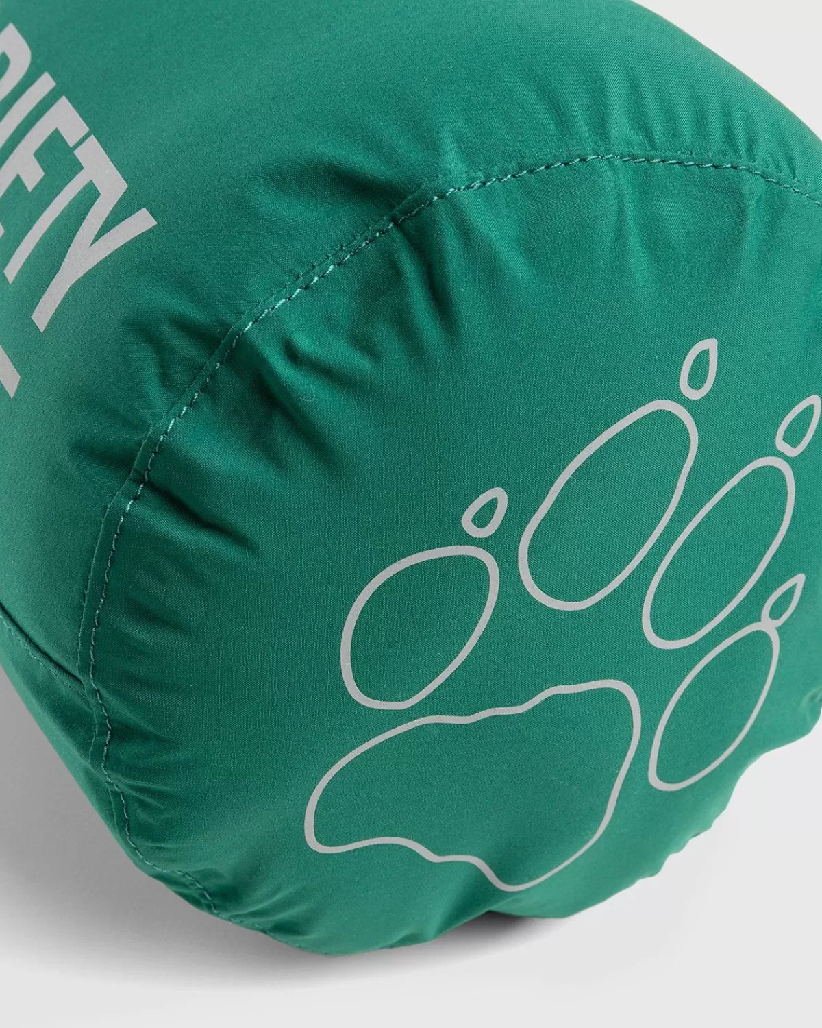 jack_wolfskin_x_highsnobiety_hs_sports_roll_sack_pine_tree_4.webp Jack Wolfskin X Highsnobiety Hs Sports Roll Sack Pine Tree Flash Sale