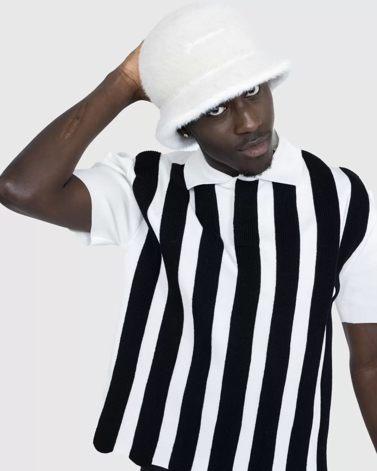 jacquemus_le_bob_neve_gebroken_wit_4.webp JACQUEMUS Le Bob Neve Gebroken Wit Discount