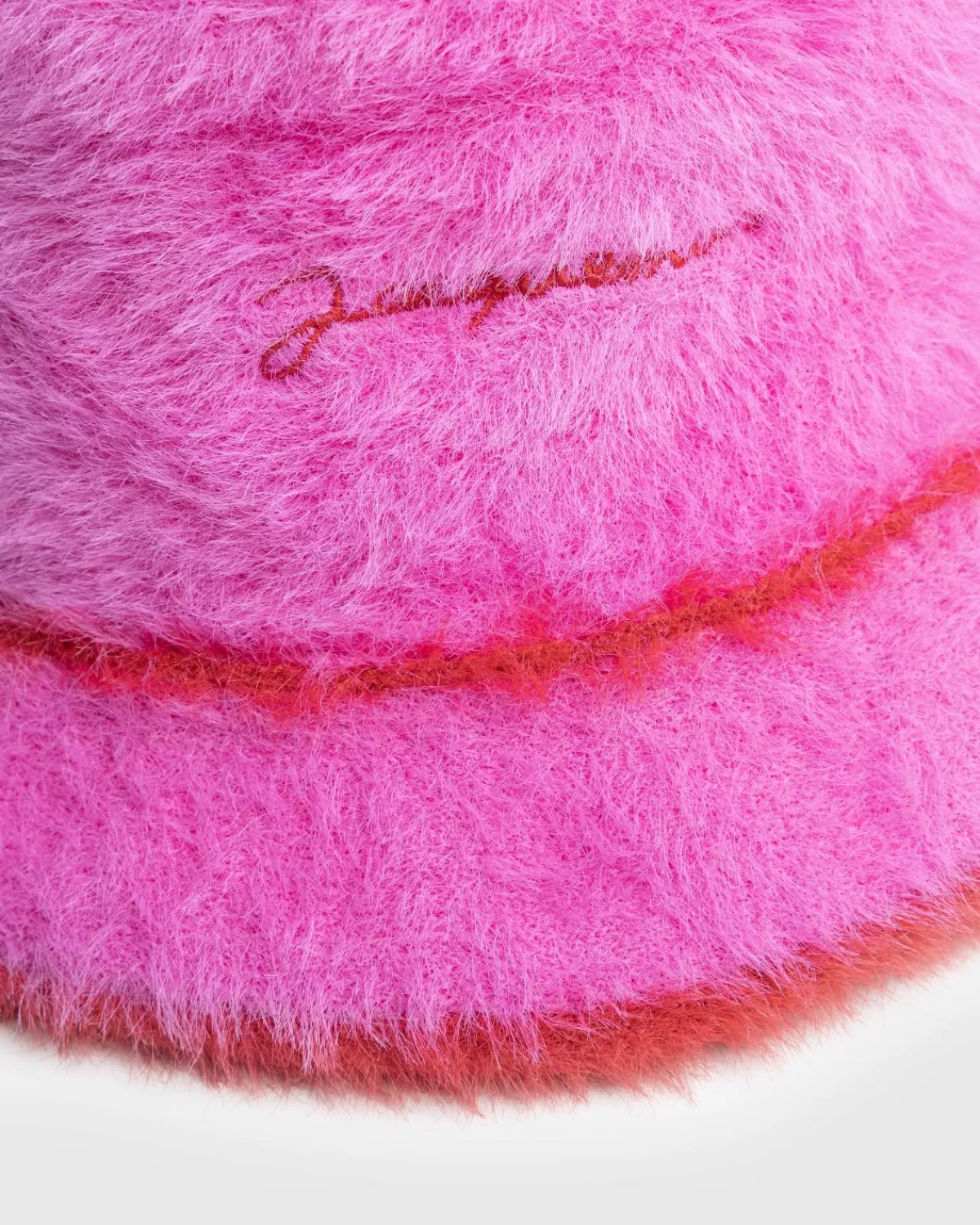 jacquemus_le_bob_neve_roze_3.webp JACQUEMUS Le Bob Neve Roze Discount