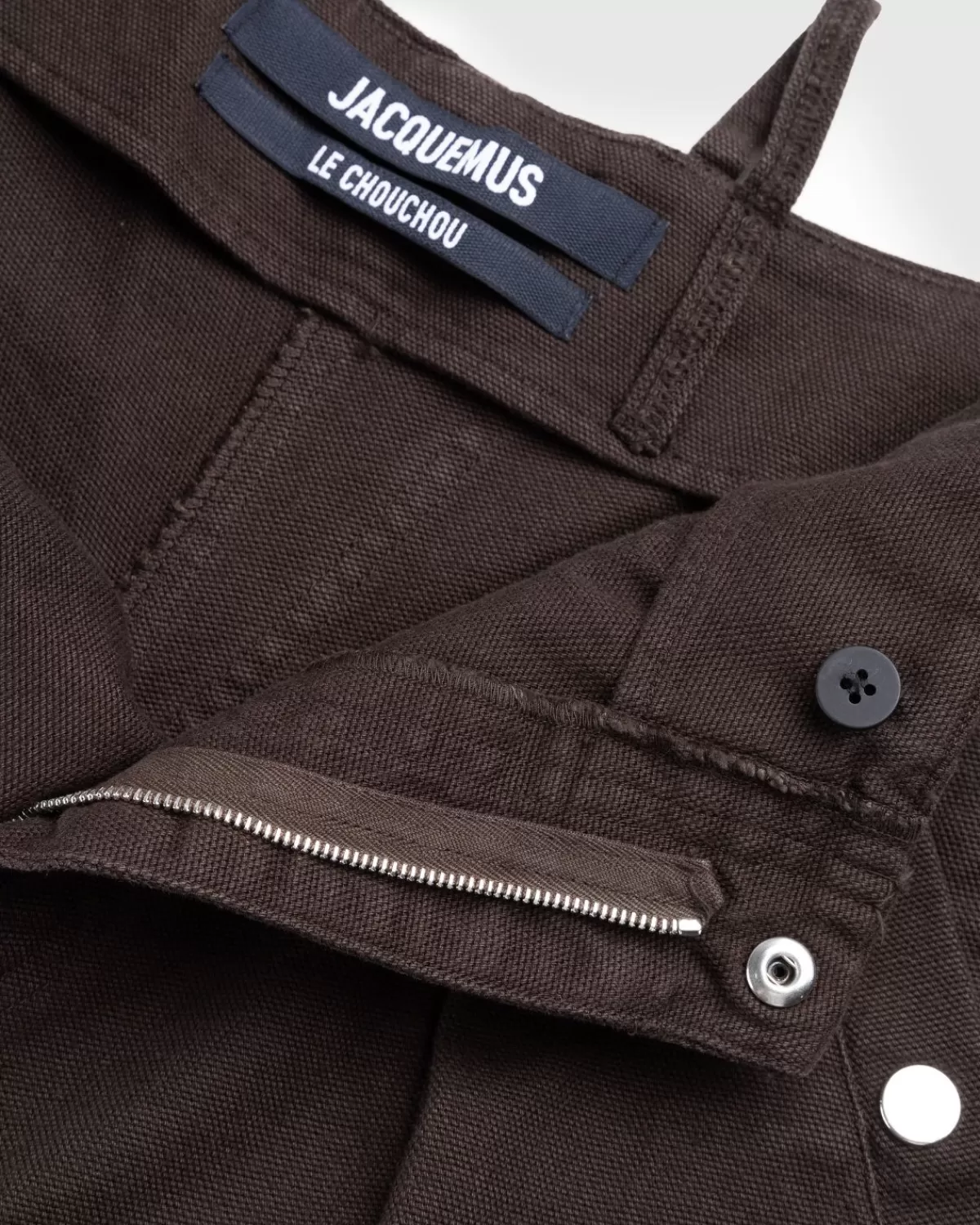 jacquemus_le_cargo_croissant_donkerbruin_4.webp Broek^JACQUEMUS Le Cargo Croissant Donkerbruin