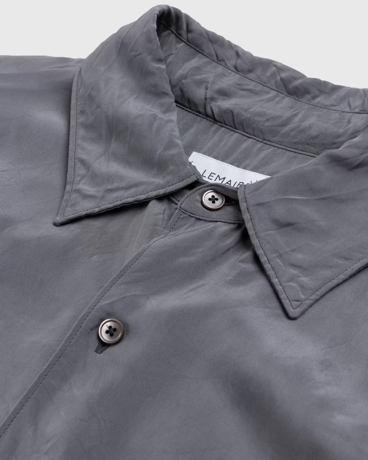 lemaire_gekreukt_shirt_met_lange_mouwen_aluminium_4.webp Overhemden^Lemaire Gekreukt Shirt Met Lange Mouwen Aluminium