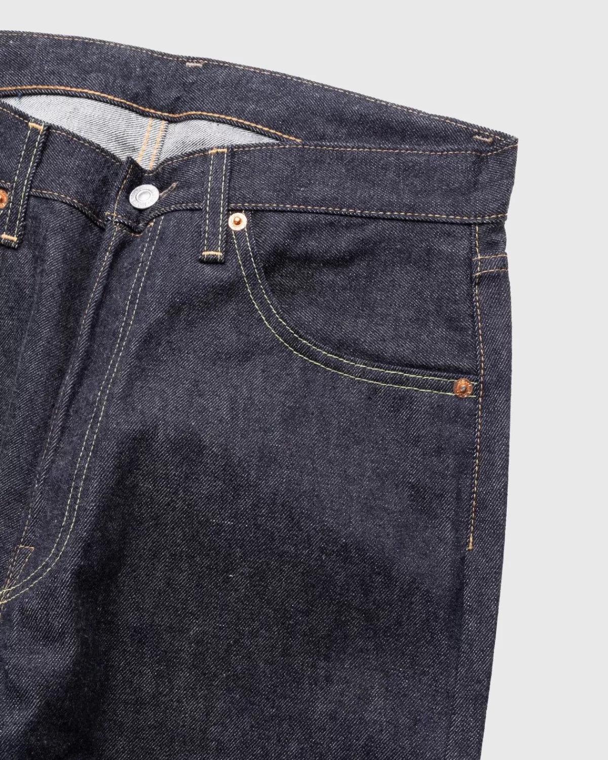 levis_1963_501_jeans_rigid_indigoblauw_3.webp Broek^Levi's 1963 501 Jeans Rigid Indigoblauw