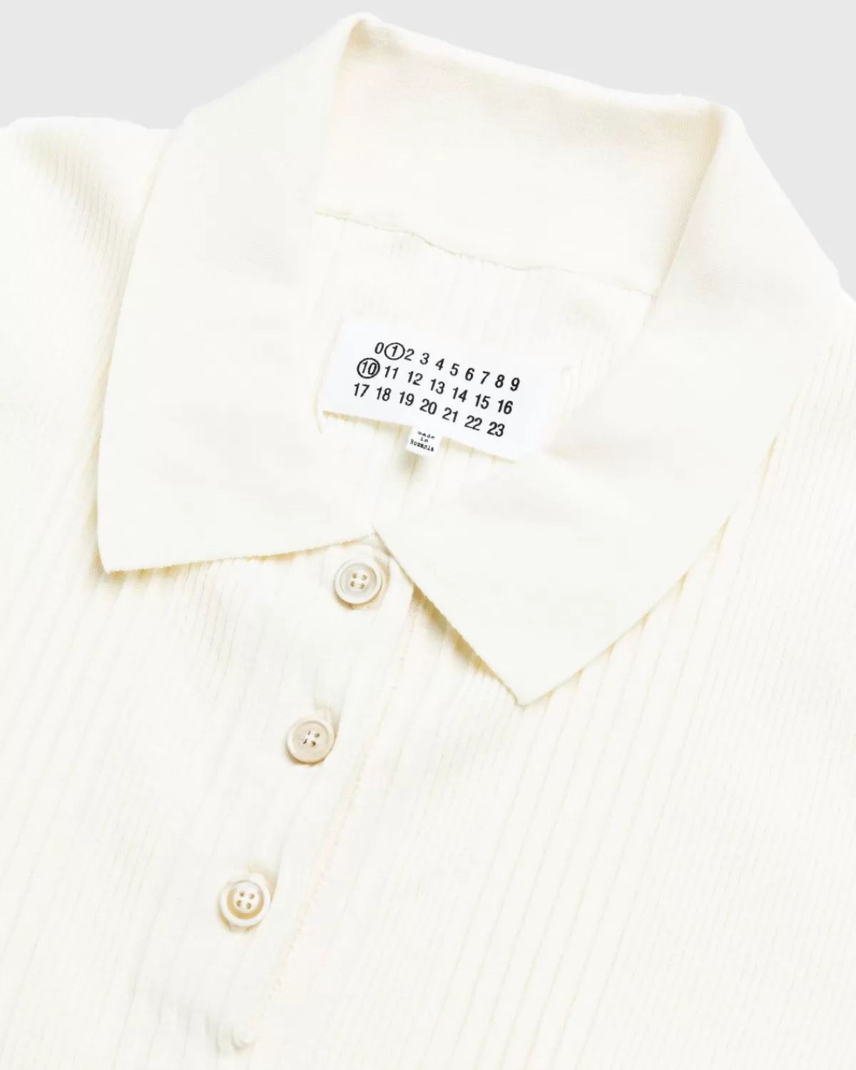 maison_margiela_gebreid_poloshirt_beige_3.webp Overhemden^Maison Margiela Gebreid Poloshirt Beige