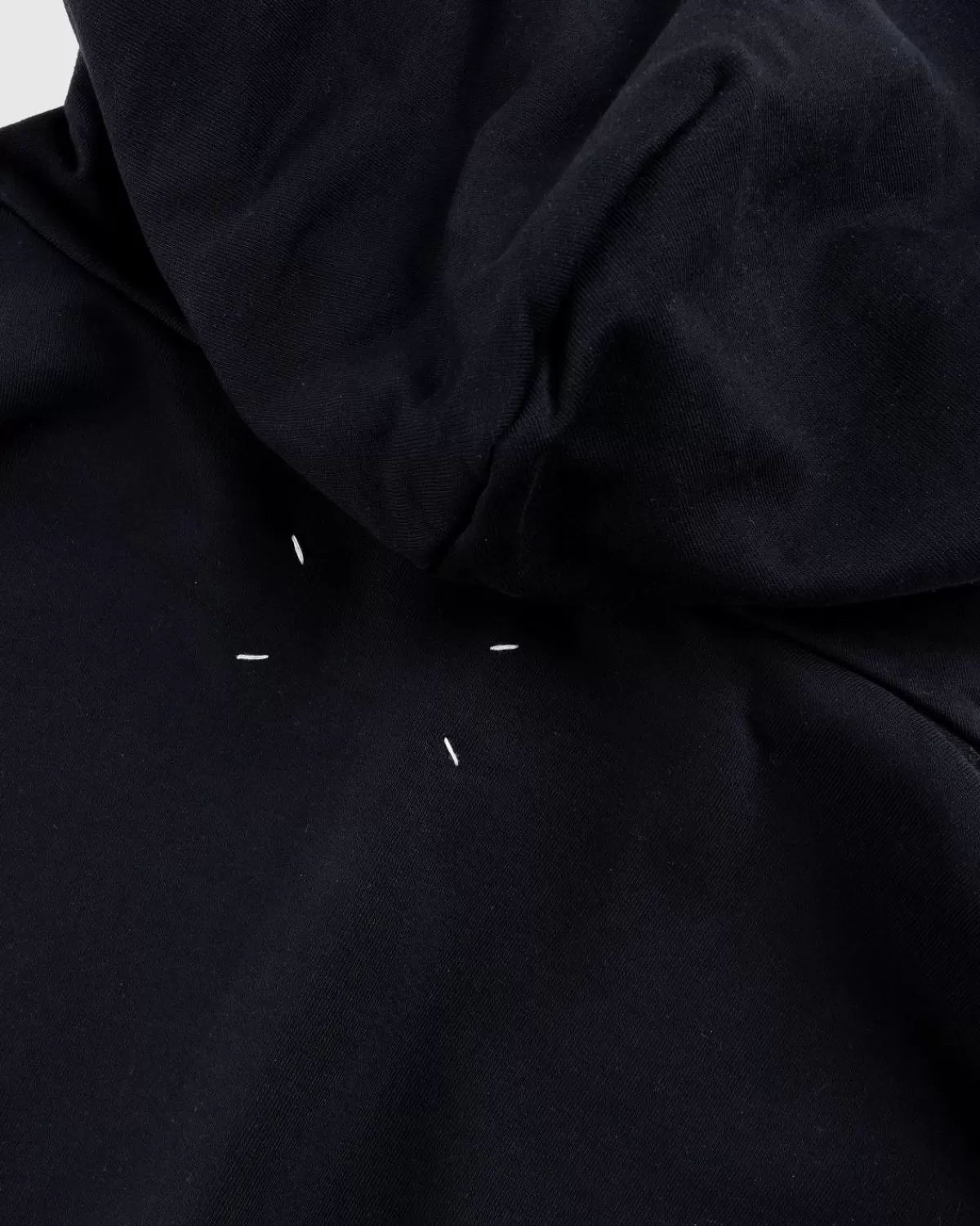 maison_margiela_hoodie_met_numeriek_logo_zwart_6.webp Maison Margiela Hoodie Met Numeriek Logo Zwart Sale