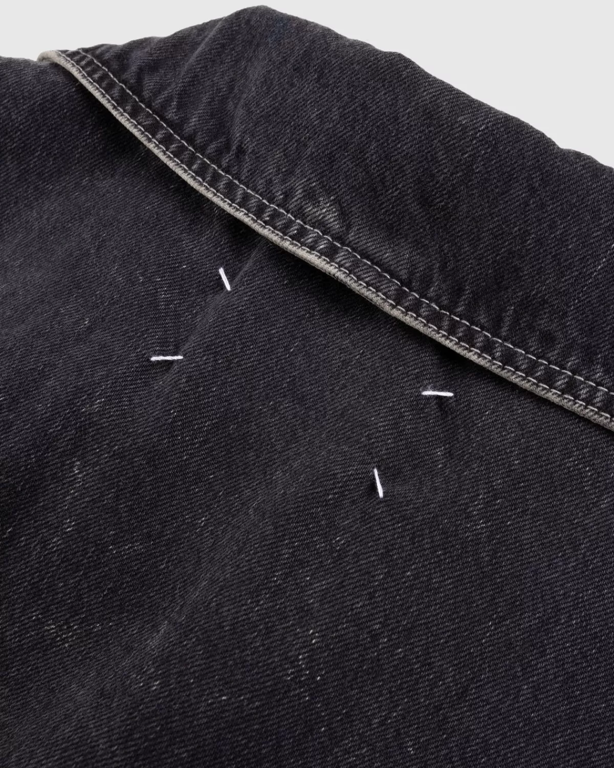 maison_margiela_spijkerjasje_zwart_5.webp Bovenkleding^Maison Margiela Spijkerjasje Zwart