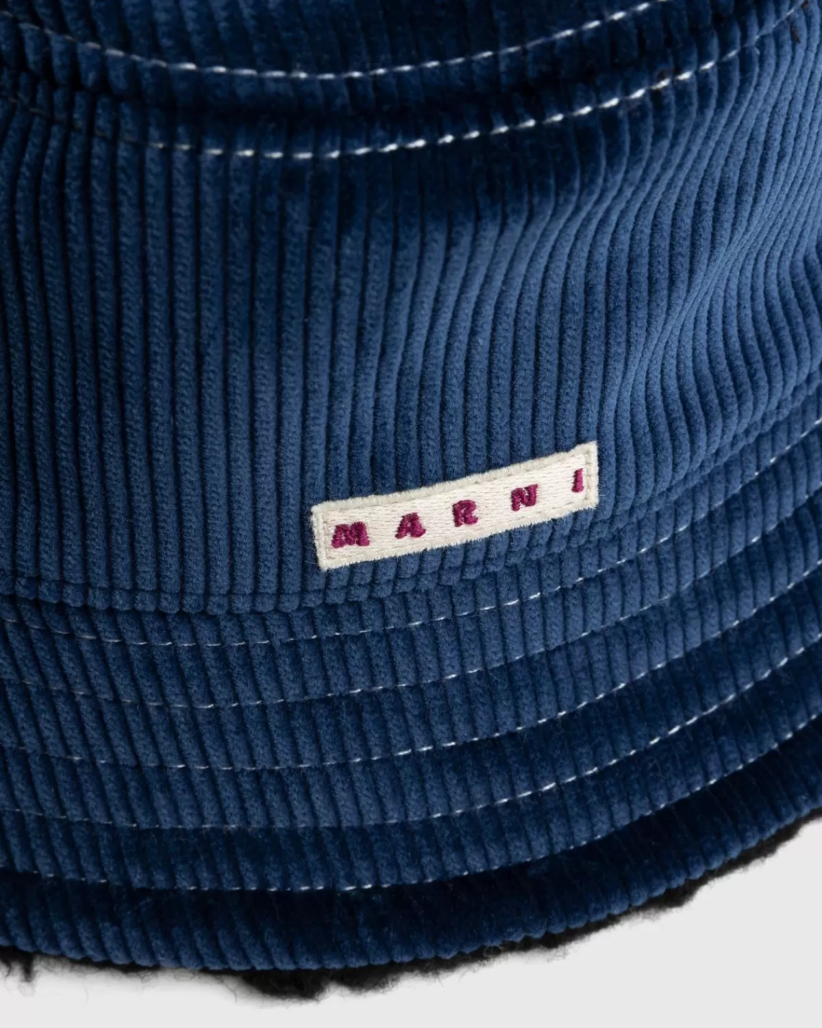 marni_vissershoed_blauw_1.webp Marni Vissershoed Blauw Clearance