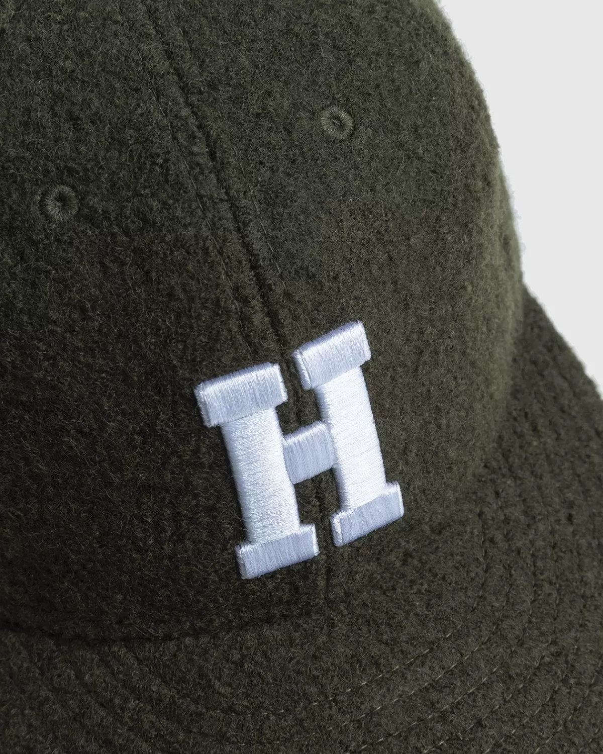 new_era_x_highsnobiety_59fifty_forest_green_4.webp New Era X Highsnobiety 59Fifty Forest Green Store