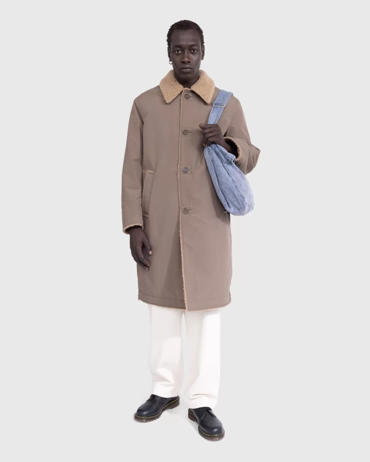 onze_erfenis__gewassen_denim_slingbag_zwart_7.webp Our Legacy Onze Erfenis - Gewassen Denim Slingbag Zwart Flash Sale