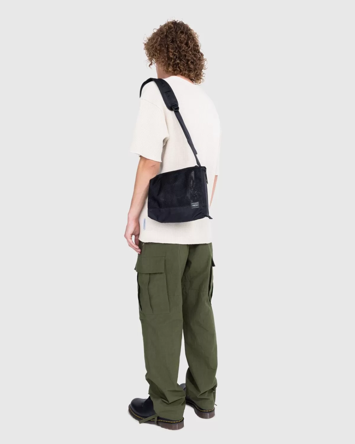 porteryoshida__co_screen_front_zijtas_zwart_1.webp Porter-Yoshida & Co. Screen Front Zijtas Zwart Store