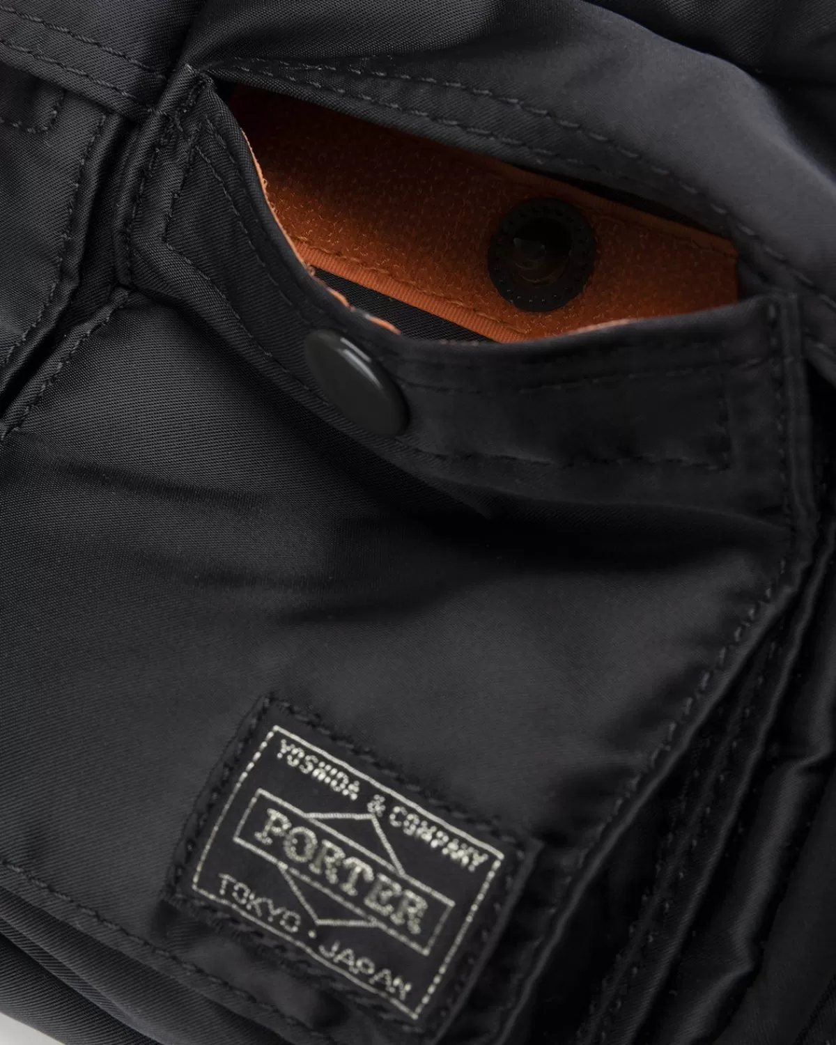 porteryoshida__co_tanker_schoudertas_zwart_1.webp Porter-Yoshida & Co. Tanker Schoudertas Zwart Store